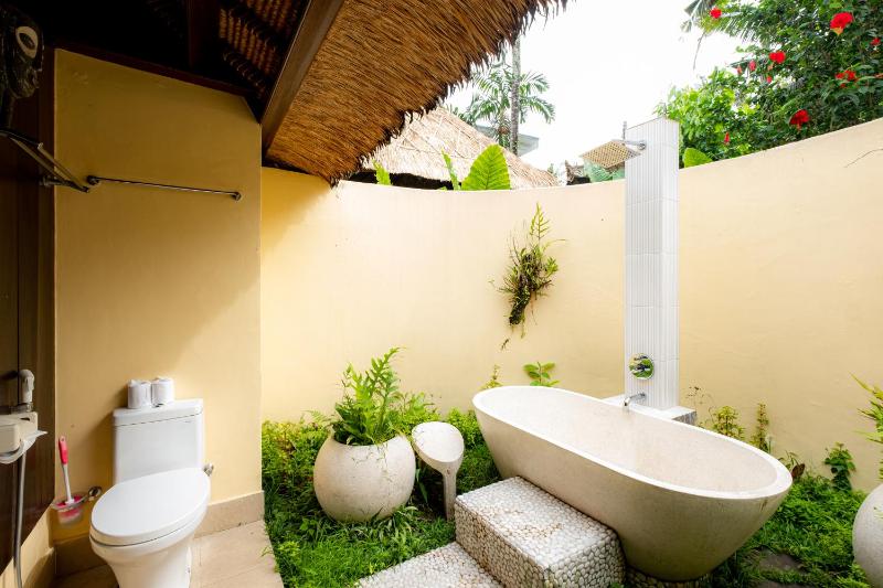 Lodtunduh Sari - image 5