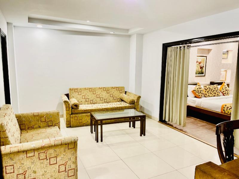 Hotel Queens Tower( A Unit Of Hotel Khyber Continental) - image 6