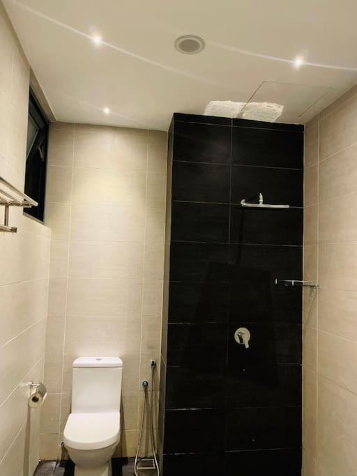 SINA TROIKA RESIDENCE KOTA BHARU 2BR WiFi NETFLIX - image 10