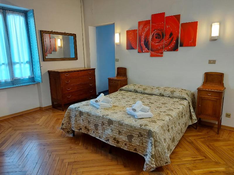 Standard Double Room image 4