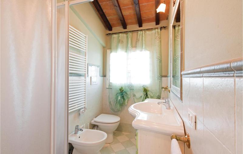 Two-Bedroom Holiday Home image 3