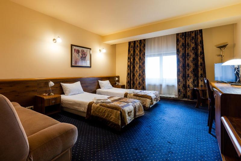 Standard Single Room image 4