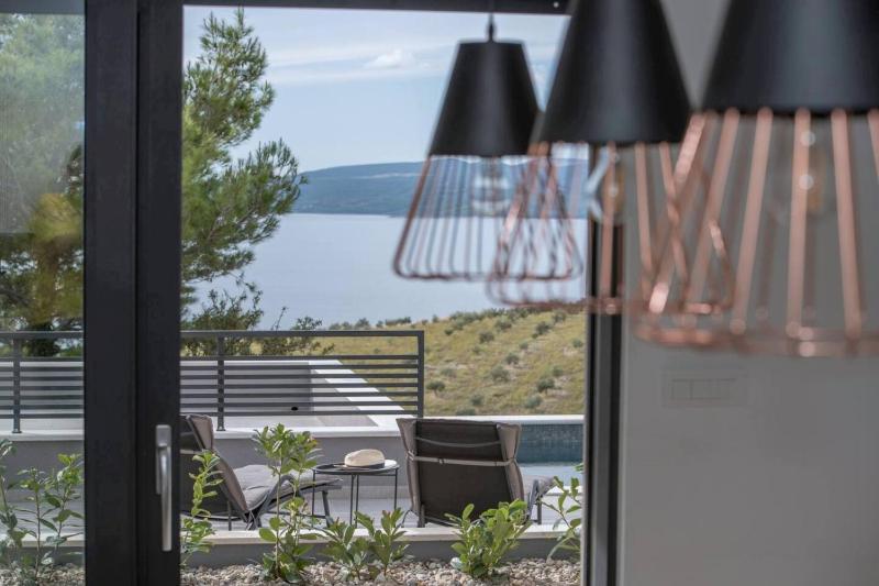 Villa Kuk with heated salt water pool - Makarska - image 27