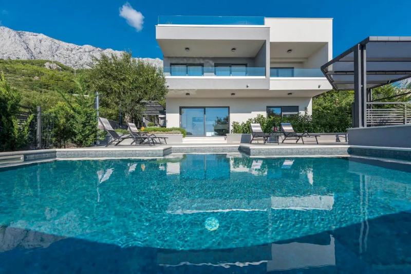 Villa Kuk with heated salt water pool - Makarska - image 43