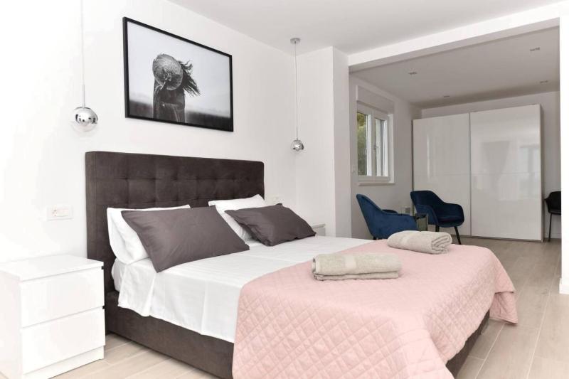 Villa Kuk with heated salt water pool - Makarska - image 46