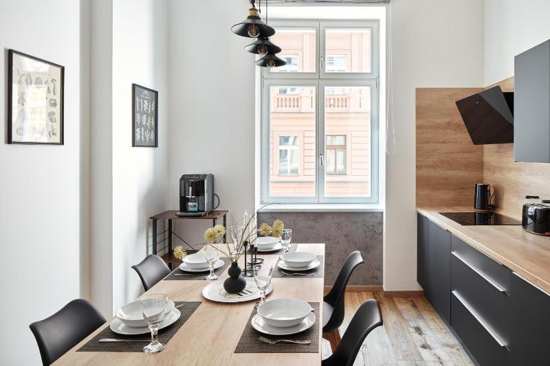 Prague Days - One-bedroom Apartment with Workspace by Vltava River in Smíchov - image 16