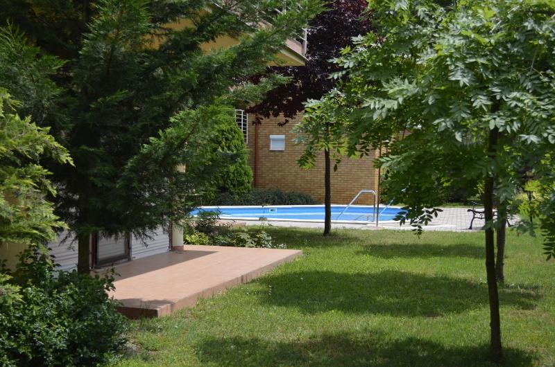 Balaton Beach Apartman - image 2