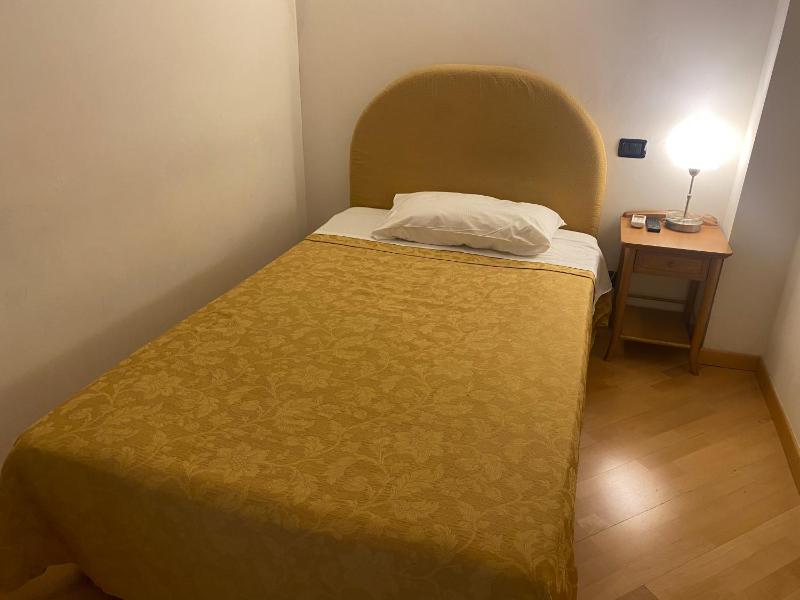 Deluxe Single Room - Split Level image 4