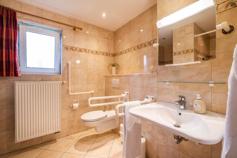 Haus Seewärts Wohnen Apartment 0 7 - image 6