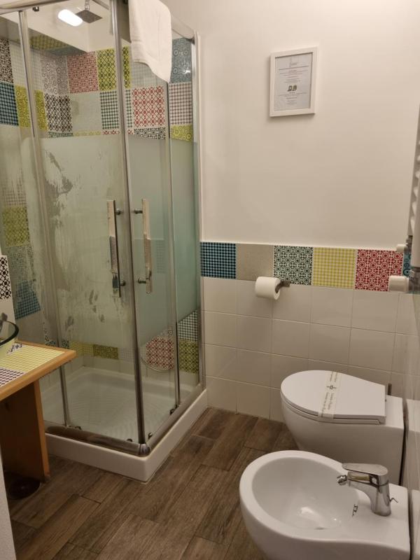 Deluxe Double Room image 4