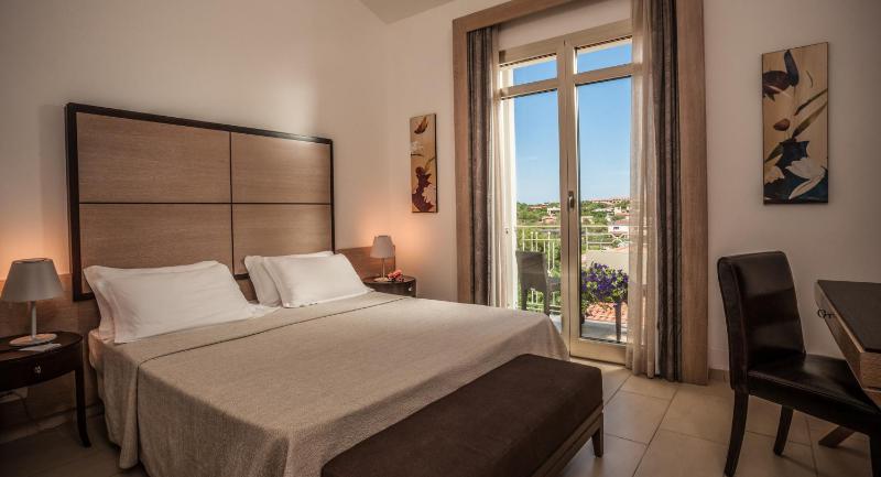 Double or Twin Room image 1