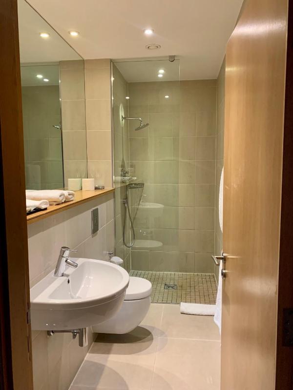 Quebecs Luxury Apartments - image 43