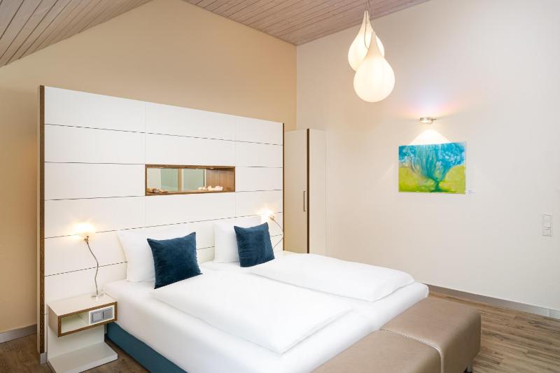 Superior Double Room image 2