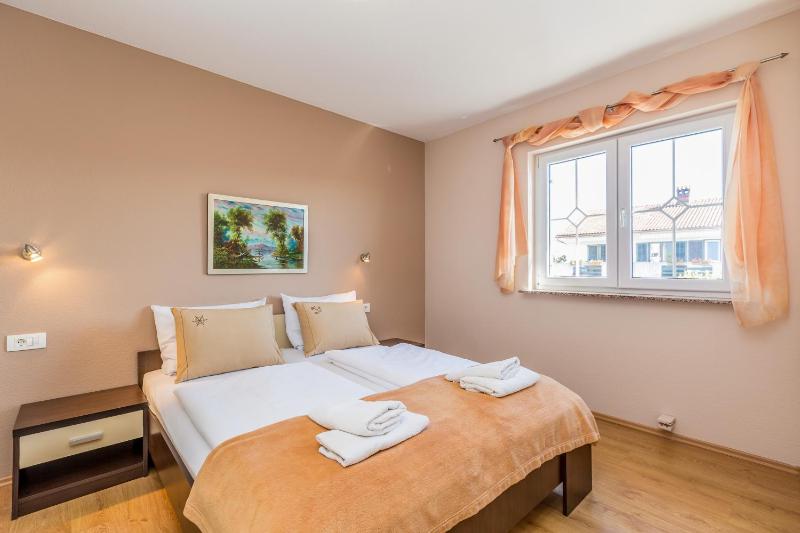 Apartman Ana - image 12
