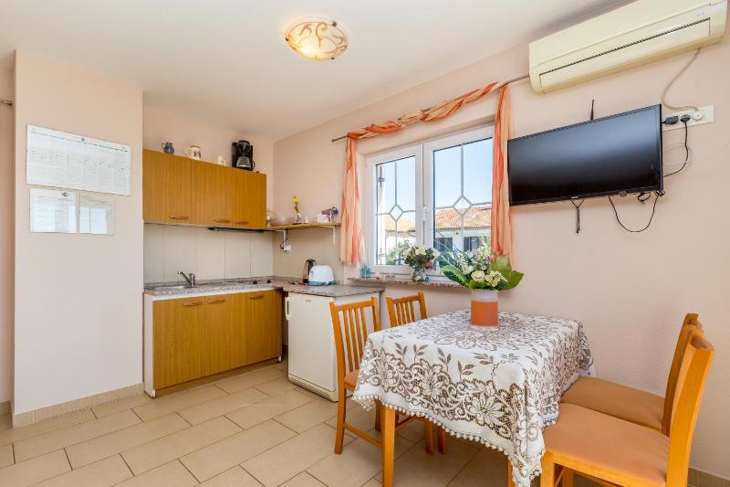 Apartman Ana - image 7