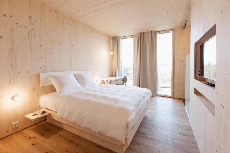 Business Double or Twin Room image 1