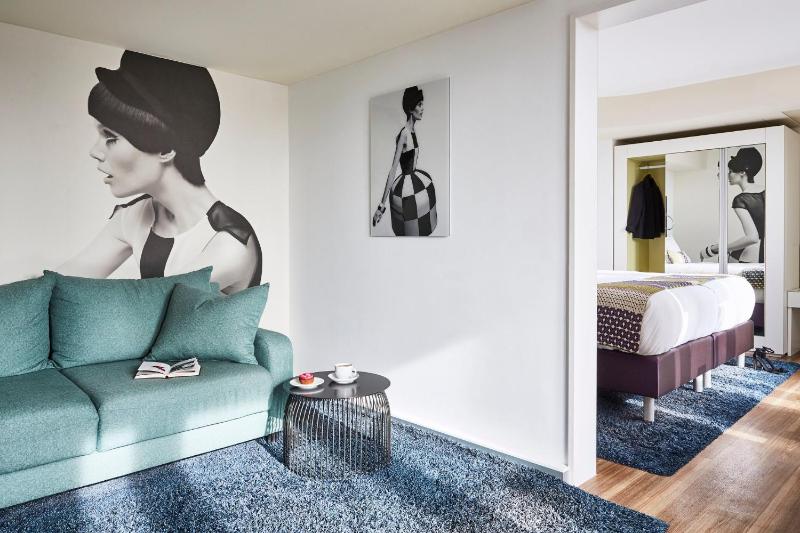 Suite with Terrace image 1