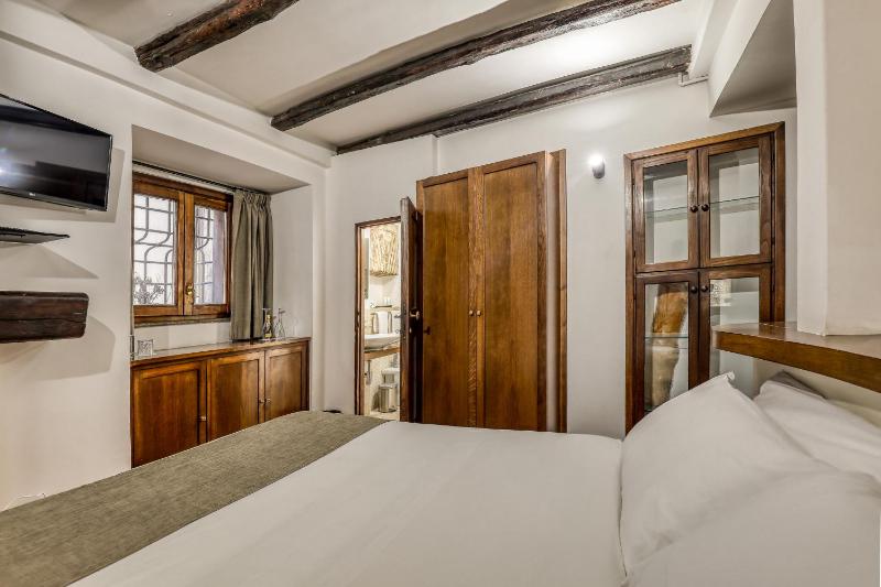Double Room with Terrace image 1