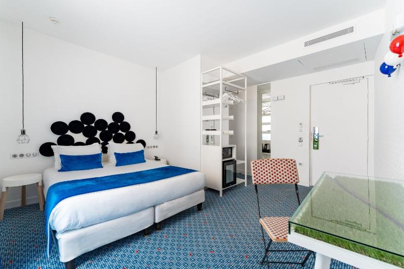 Superior Double Room image 1