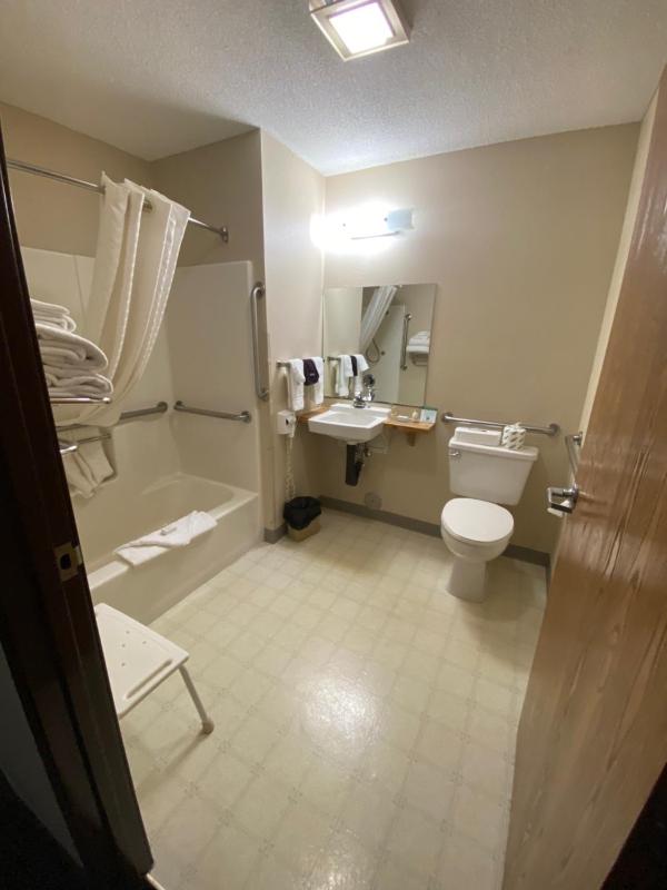 Single Room - Disability Access image 2