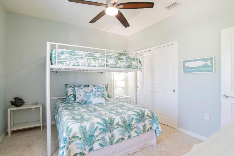 Lost Key 14504 Salt Meadow Dr By Pkrm - image 12