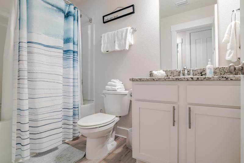 Serenity Island Treasure At 7868 Evening Glow Drive - image 10