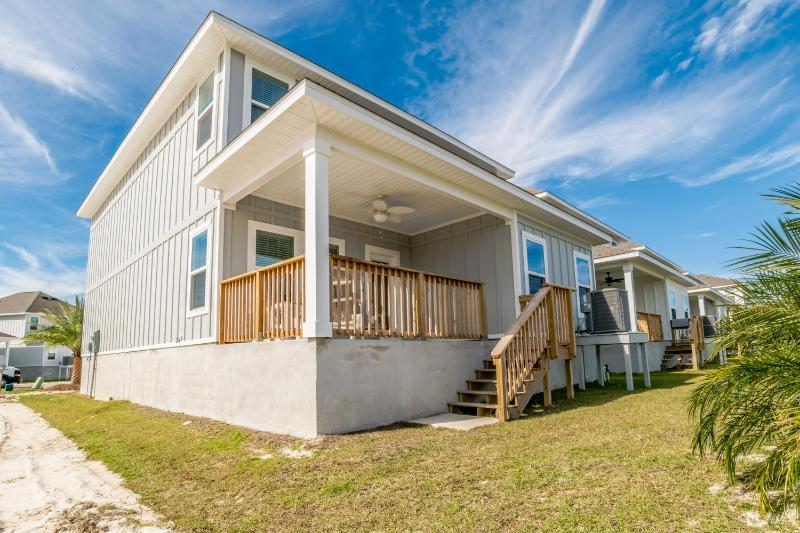 Serenity Island Treasure At 7868 Evening Glow Drive - image 12