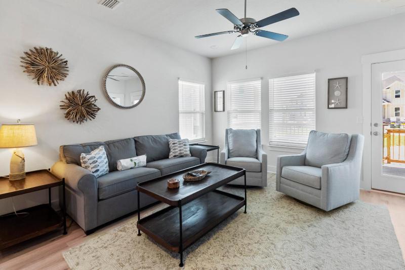 Serenity Salty Intentions At 14334 Gardenglen Drive - image 50