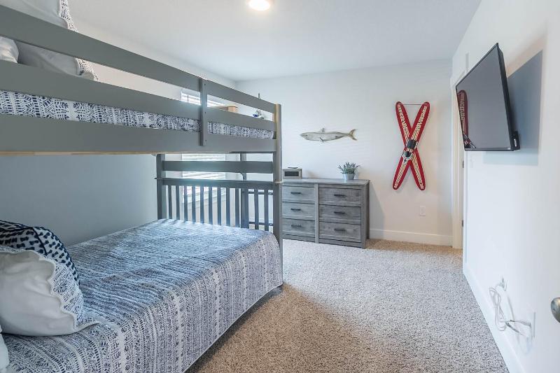 Serenity Salty Intentions At 14334 Gardenglen Drive - image 8