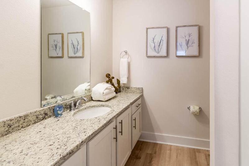 Serenity Salty Intentions At 14334 Gardenglen Drive - image 31