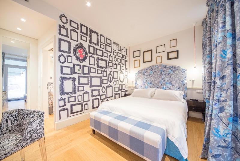 Cinque Rooms - image 1