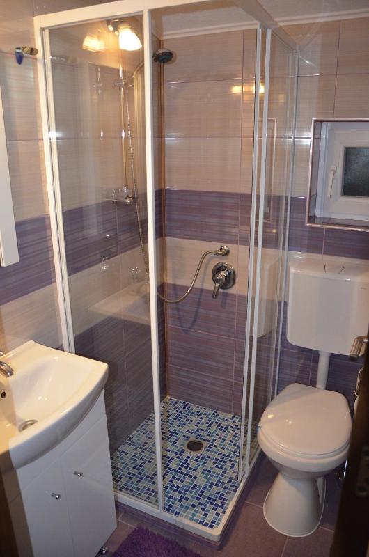 Double Room with Private Bathroom image 3