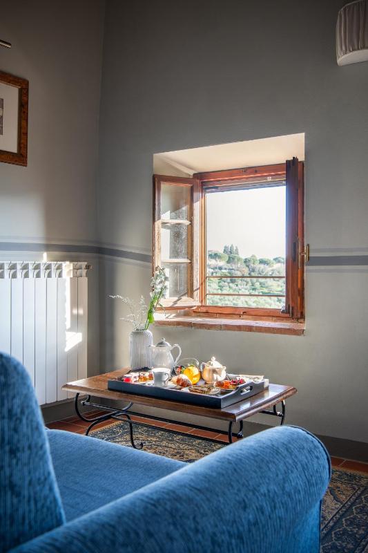 Junior Suite image 2