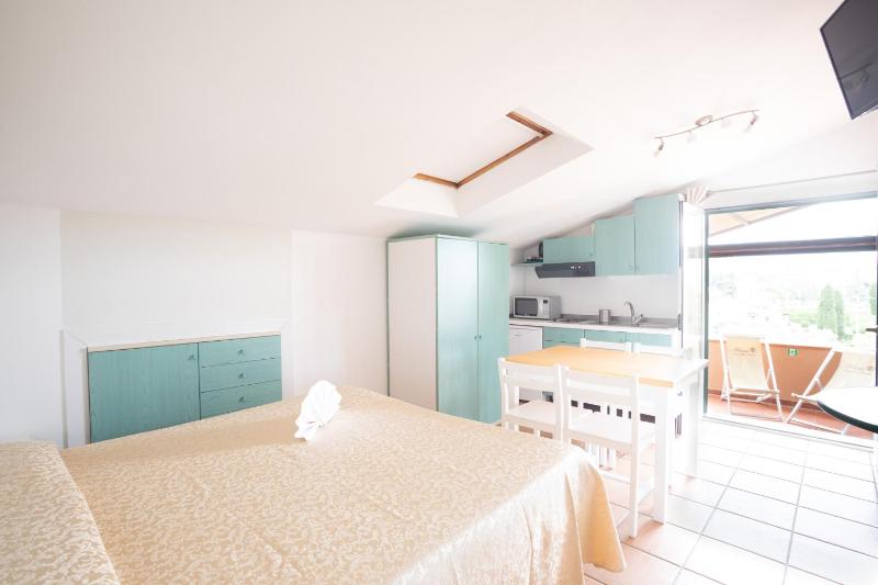 Superior Double Room image 3