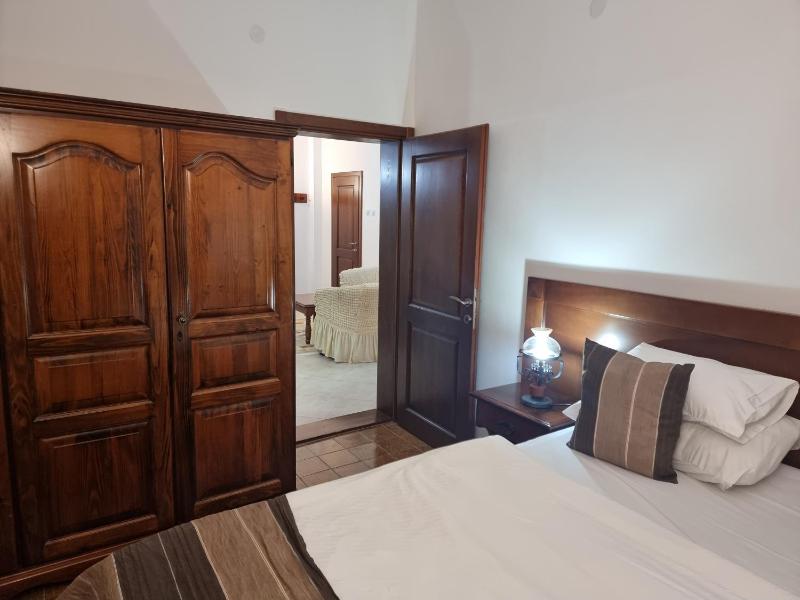 Suite with Balcony image 4