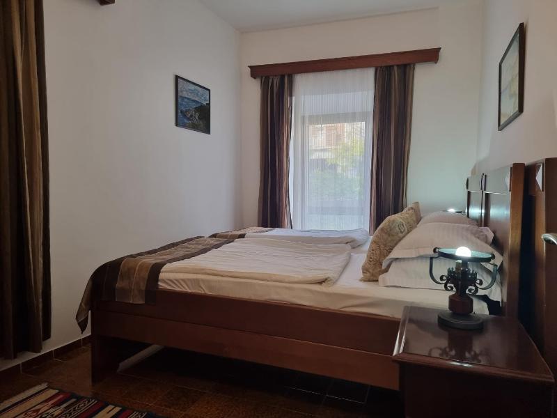 Suite with Balcony image 3