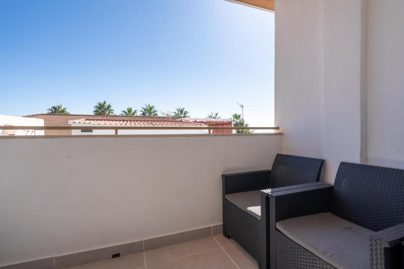 Lets in the Sun Sea View Apartment Calabella - image 32