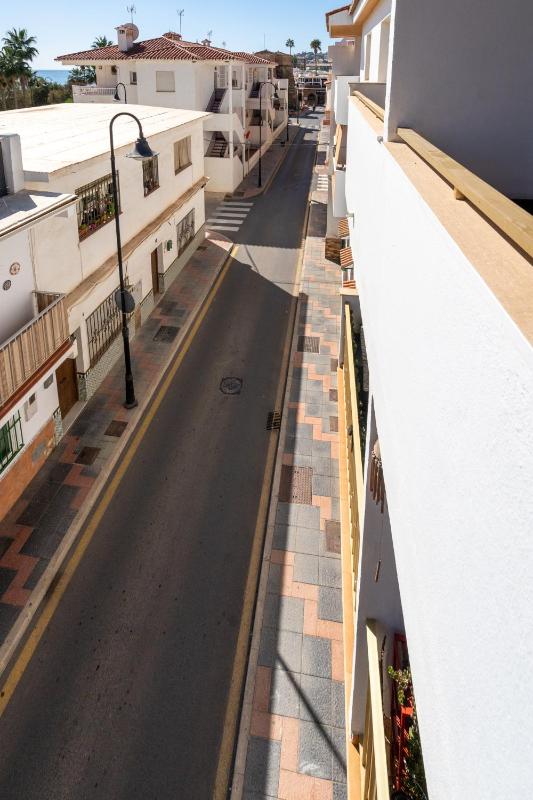 Lets in the Sun Sea View Apartment Calabella - image 22