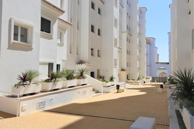 Estepona Port Apartment IRIS - image 15