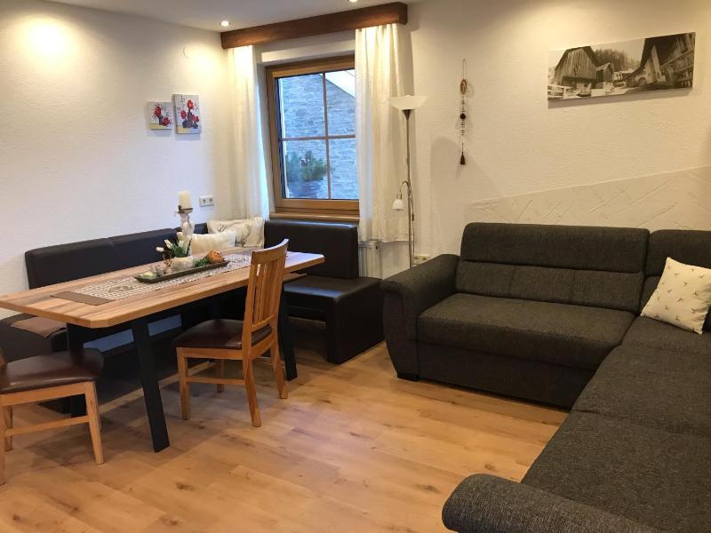 Apartment with Terrace image 4