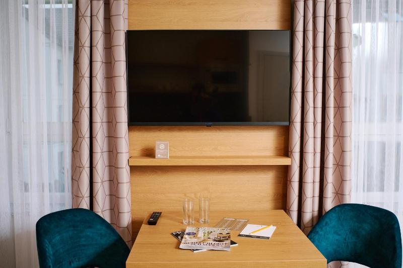 Studio Apartment image 4