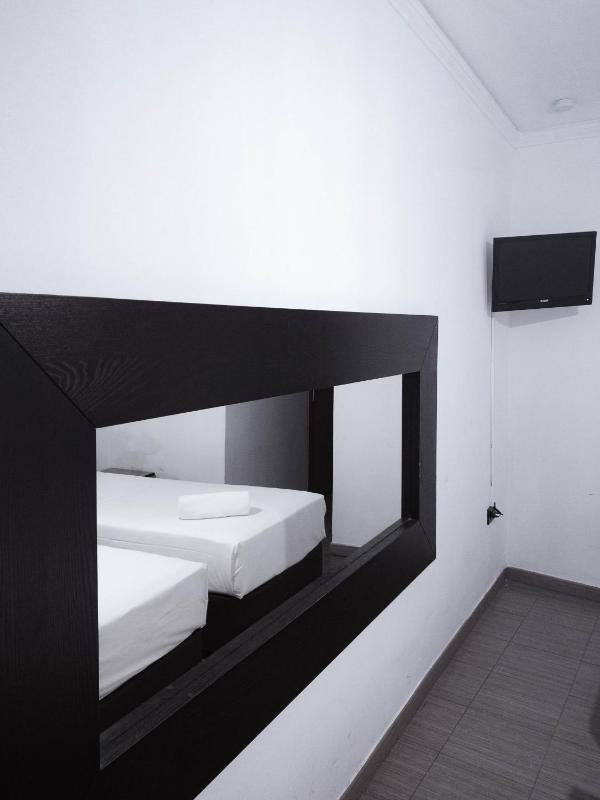 Hostal Andrea - image 8