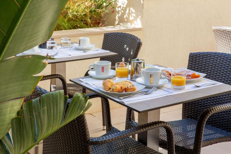 Best Western Hotel & SPA Coeur De Cassis - image 4