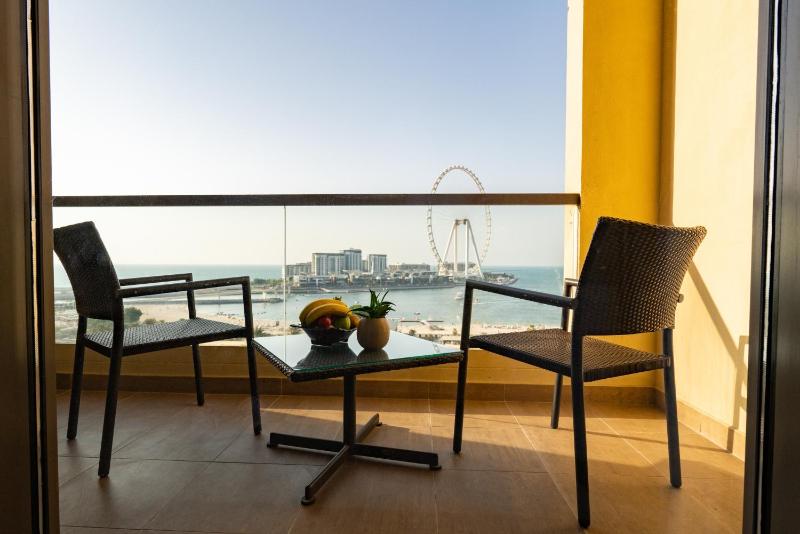 Sea Front View Room with Balcony - King Bed  image 1