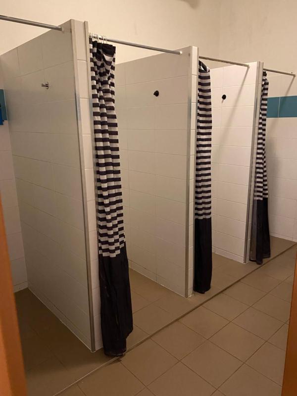 Quadruple Room with Shared Bathroom image 4