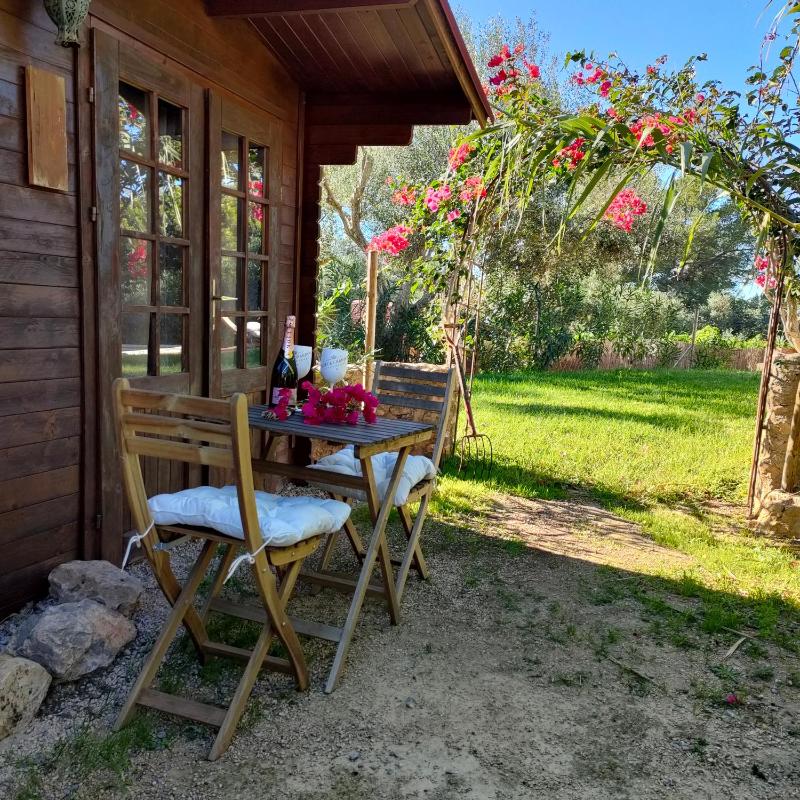 Bungalow image 1