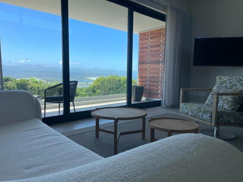 Hilltop Bayview Luxury Apartments - image 12