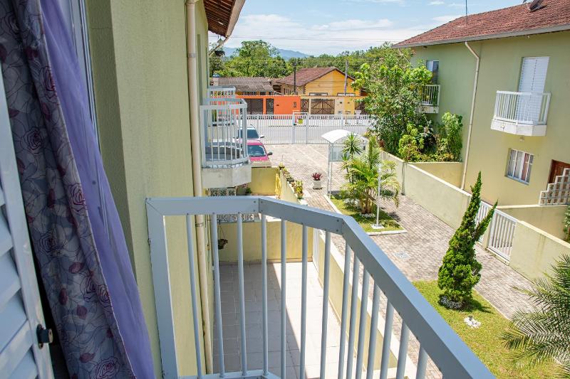 Casa c ótima localização e churrasq em Mongaguá SP - image 20