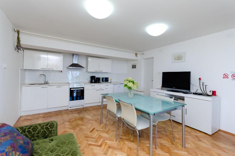 Apartment Draga - image 26