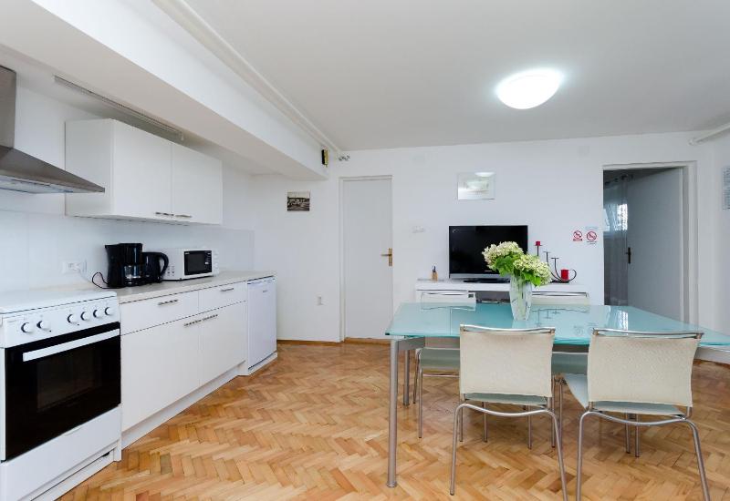 Apartment Draga - image 14